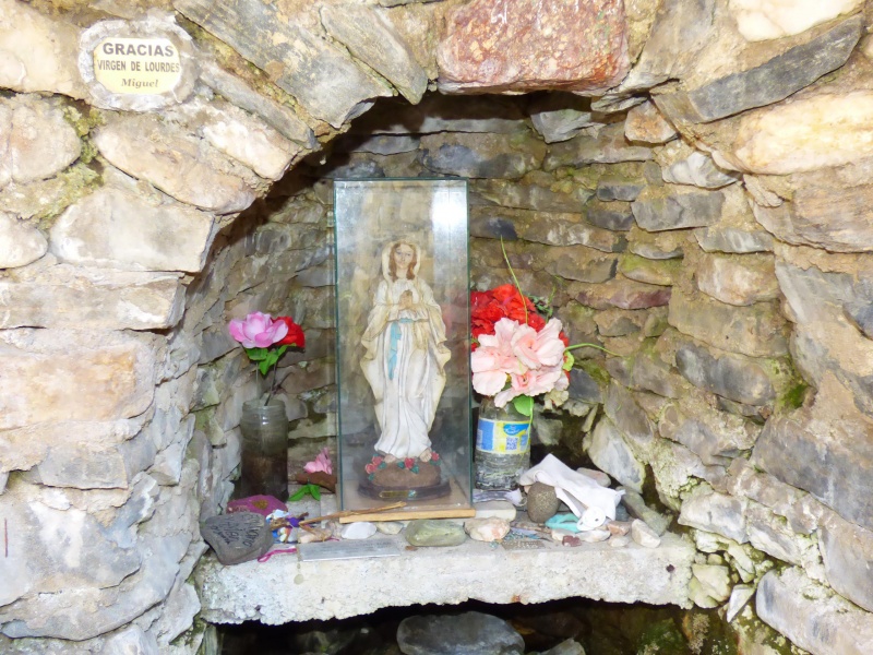 Gruta Virgen de Lourdes - Circuito Religioso 